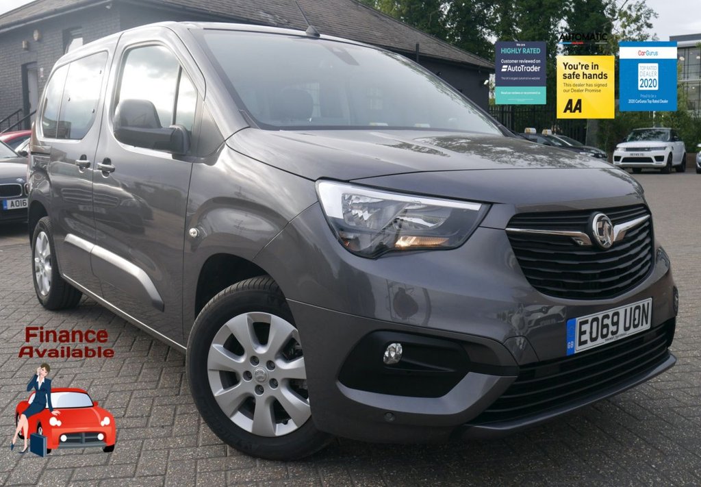 View our VAUXHALL COMBO LIFE
