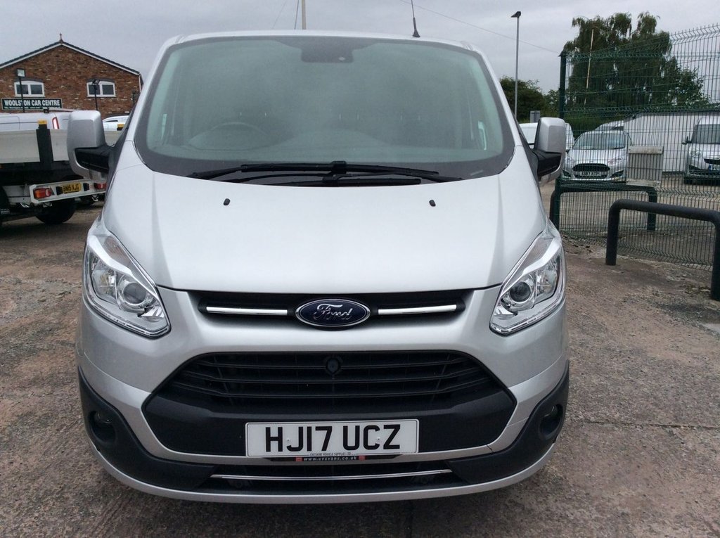 View our FORD TRANSIT CUSTOM