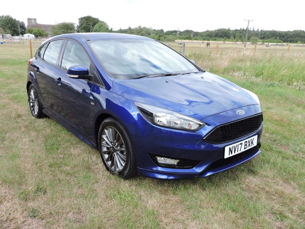 View our FORD FOCUS
