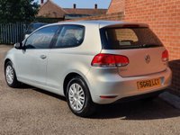USED 2010 60 VOLKSWAGEN GOLF 1.6 S TDI 3d 89 BHP VERY ECONOMICAL- FAMILY OWNED - &pound;30 ROAD TAX - UP TO 70 MPG