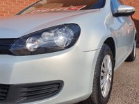 USED 2010 60 VOLKSWAGEN GOLF 1.6 S TDI 3d 89 BHP VERY ECONOMICAL- FAMILY OWNED - &pound;30 ROAD TAX - UP TO 70 MPG