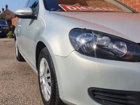 USED 2010 60 VOLKSWAGEN GOLF 1.6 S TDI 3d 89 BHP VERY ECONOMICAL- FAMILY OWNED - &pound;30 ROAD TAX - UP TO 70 MPG