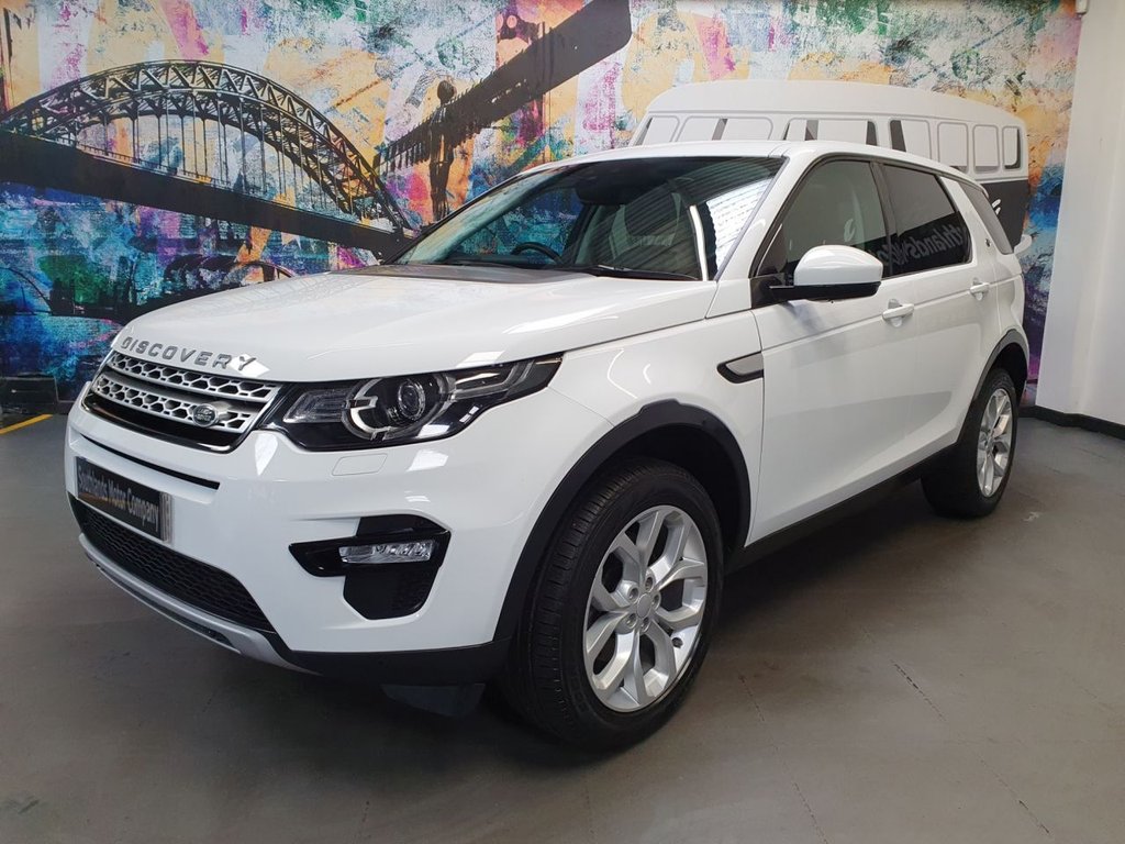 View our LAND ROVER DISCOVERY SPORT