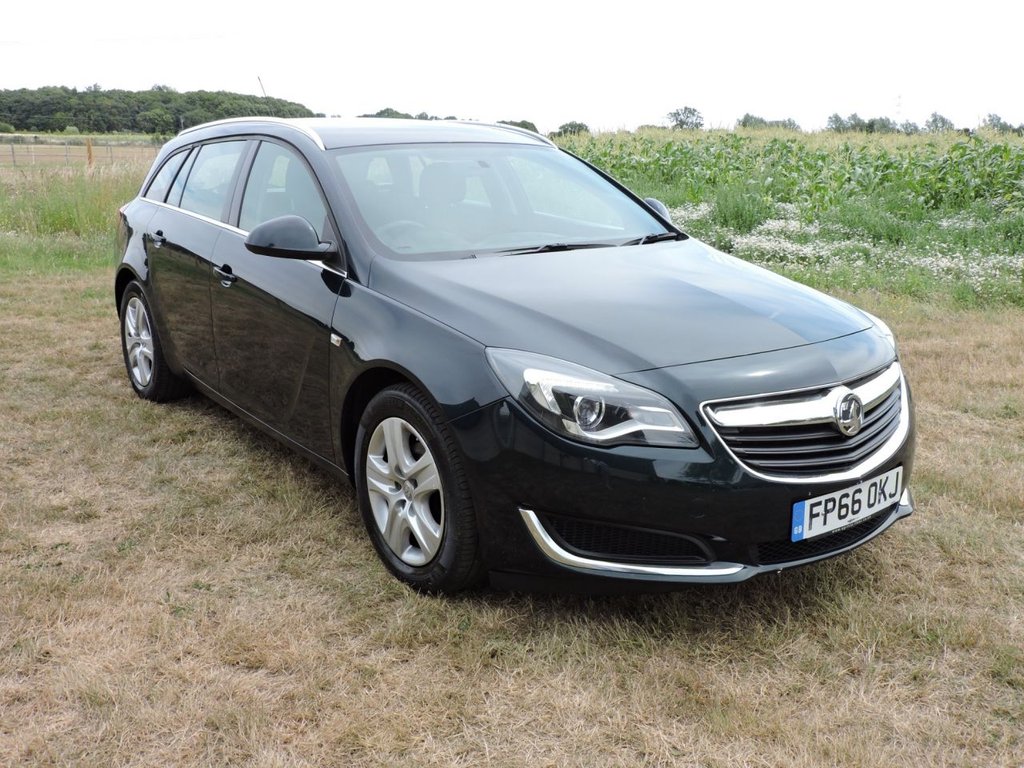 View our VAUXHALL INSIGNIA