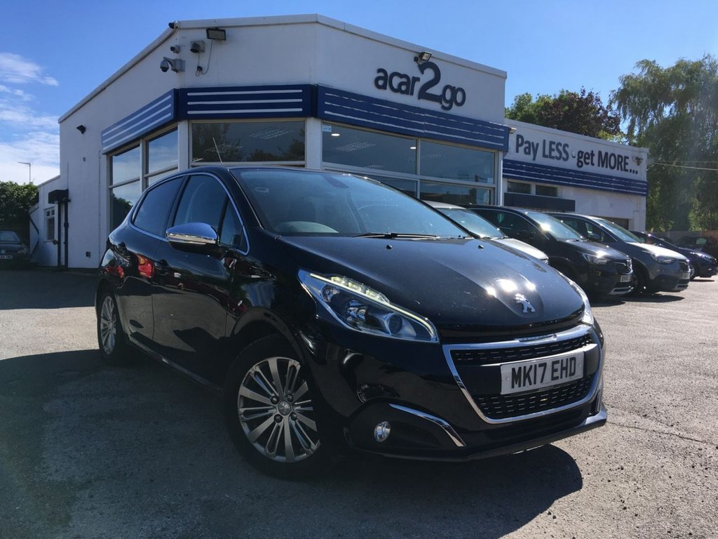 View our PEUGEOT 208