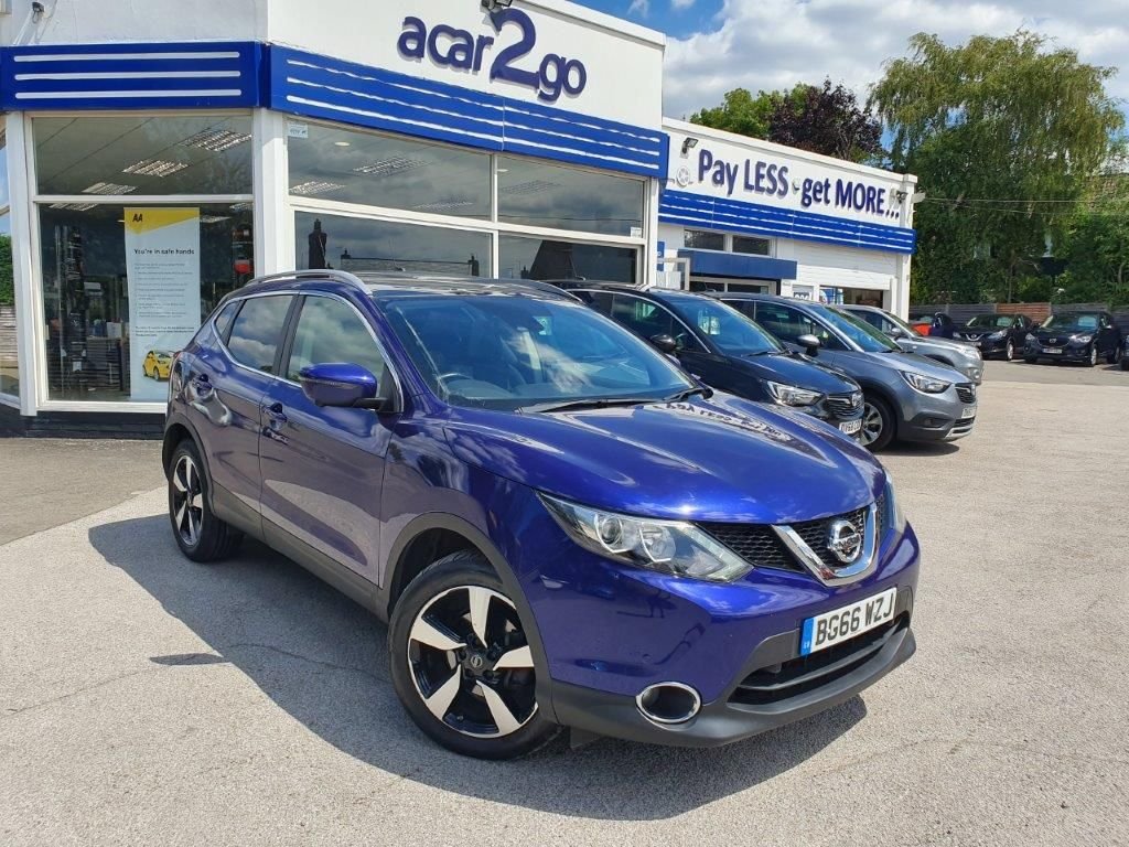 View our NISSAN QASHQAI