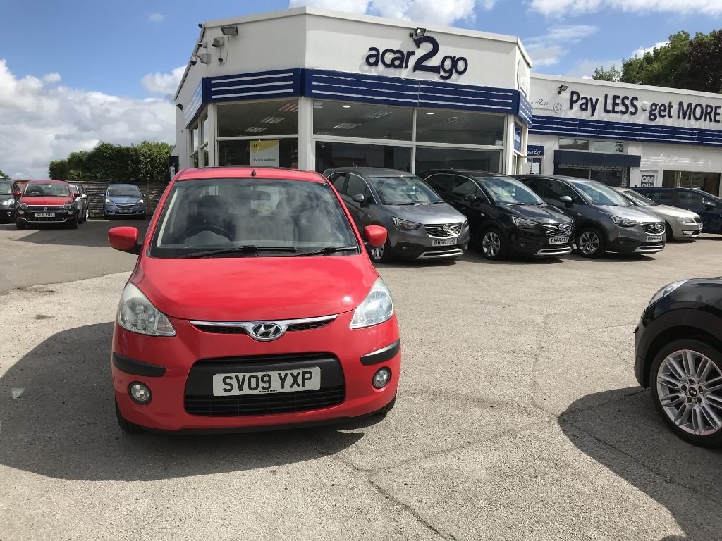 View our HYUNDAI I10