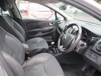 USED 2018 18 RENAULT CLIO 0.9 SIGNATURE NAV TCE 5d 89 BHP 