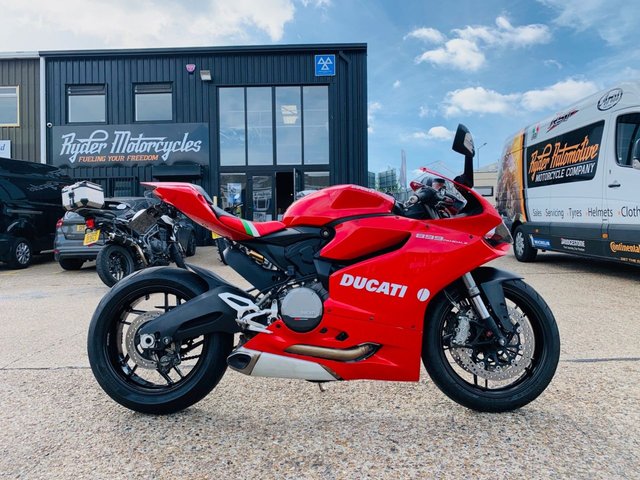 2014 64 Ducati 899 Panigale 898cc