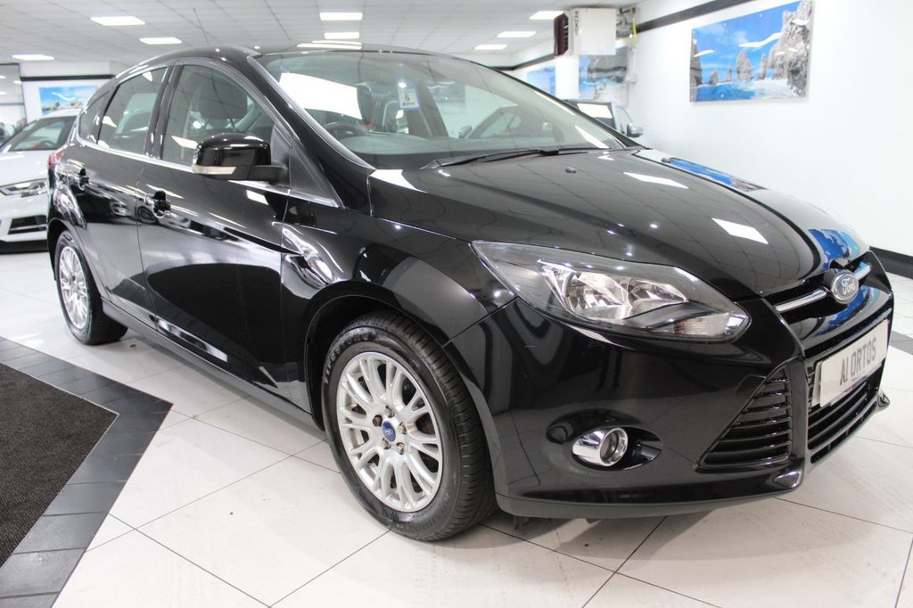 View our FORD FOCUS
