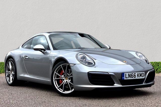 2016 66 Porsche 911 3.0 CARRERA S PDK 2d 414 BHP
