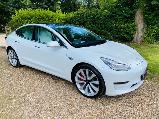 2019 69 Tesla Model 3 0.0 PERFORMANCE AWD 4d 483 BHP