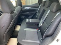 USED 2017 67 NISSAN QASHQAI 1.2 N-CONNECTA DIG-T XTRONIC 5d 113 BHP 