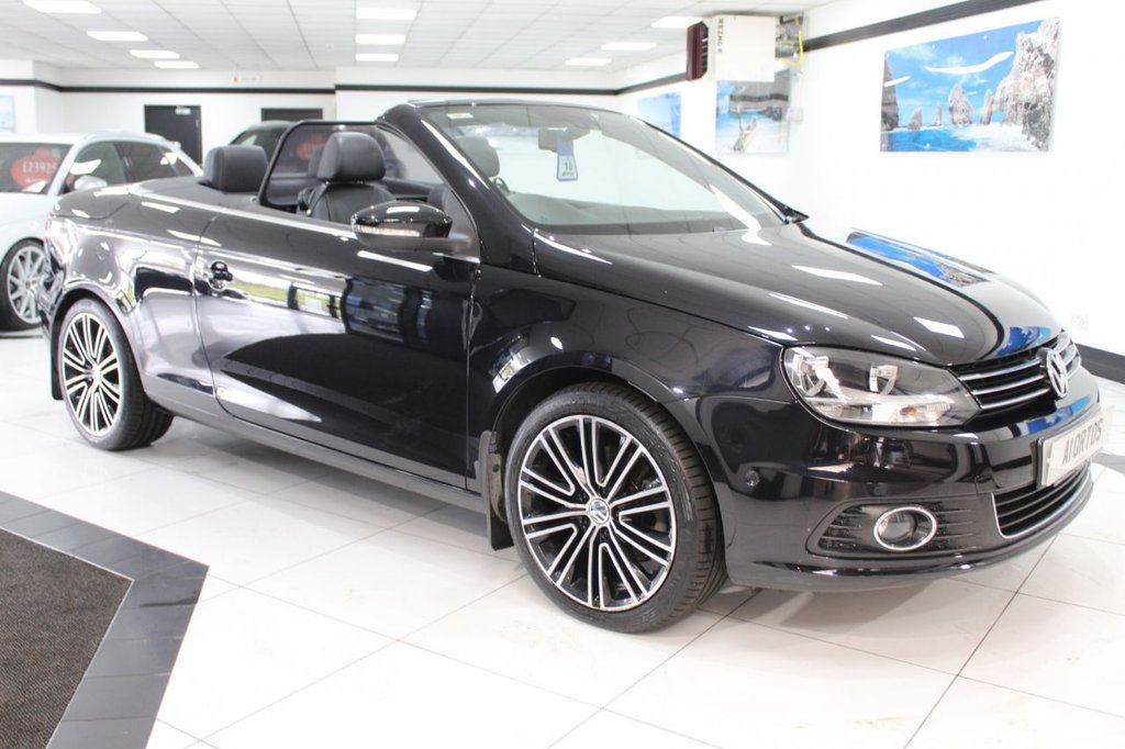 View our VOLKSWAGEN EOS