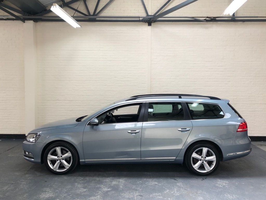 View our VOLKSWAGEN PASSAT