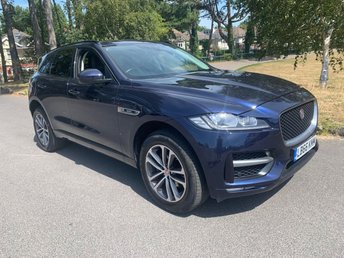 2017 JAGUAR F-PACE
