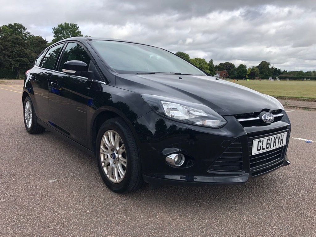 View our FORD FOCUS