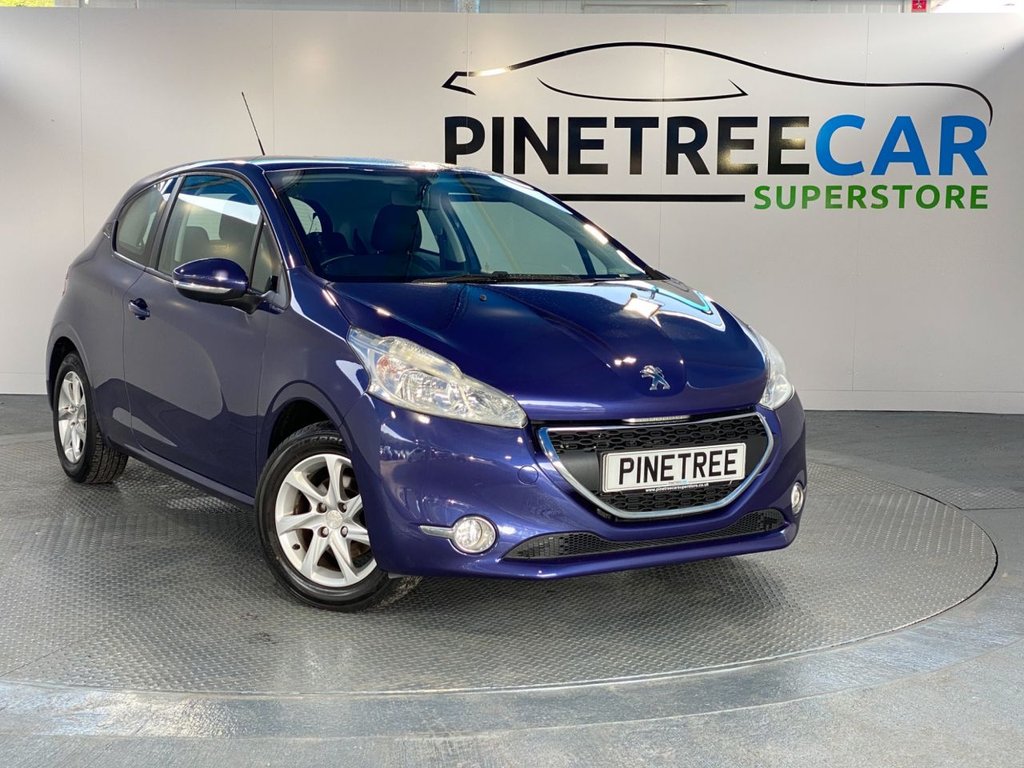 View our PEUGEOT 208