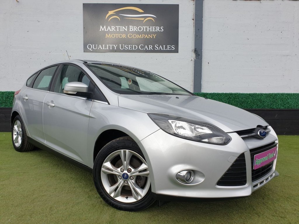 View our FORD FOCUS