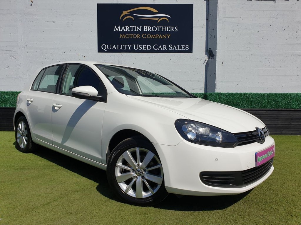 View our VOLKSWAGEN GOLF