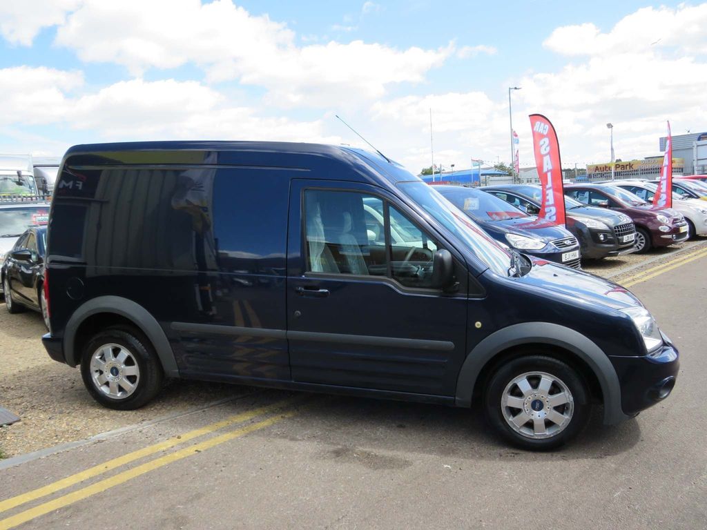 View our FORD TRANSIT CONNECT