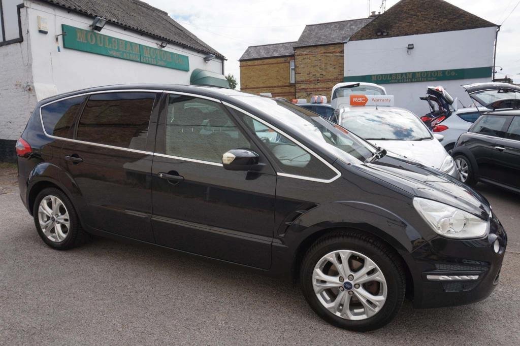 View our FORD S-MAX