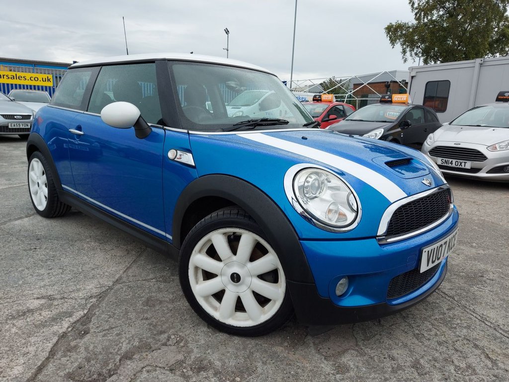 View our MINI HATCH COOPER