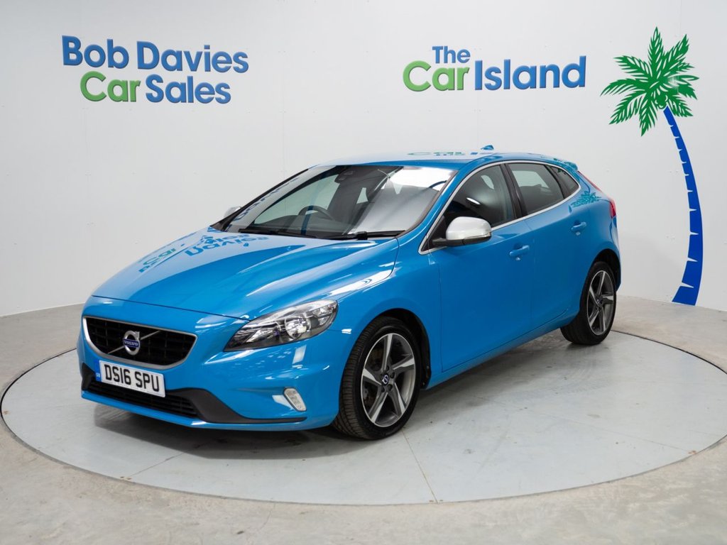 View our VOLVO V40