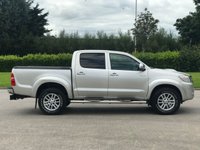 USED 2013 13 TOYOTA HI-LUX 3.0 INVINCIBLE 4X4 D-4D DCB 169 BHP NO VAT + TIMING BELT CHANGED !