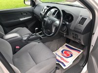 USED 2013 13 TOYOTA HI-LUX 3.0 INVINCIBLE 4X4 D-4D DCB 169 BHP NO VAT + TIMING BELT CHANGED !