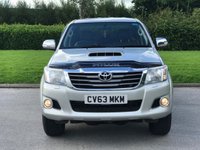 USED 2013 63 TOYOTA HI-LUX 3.0 INVINCIBLE 4X4 D-4D DCB 169 BHP LEATHER + CHOICES OF 7  IN STOCK