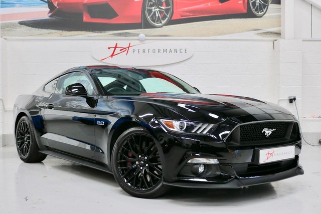 2016 11 Ford Mustang 5.0 GT 2d 410 BHP