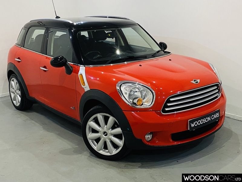 View our MINI COUNTRYMAN