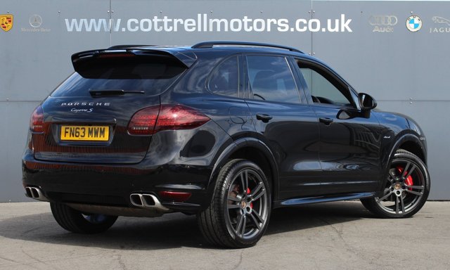 2013 63 Porsche Cayenne 4.1 D V8 S TIPTRONIC S 5d 382 BHP [ SPORT DESIGN PACK ]