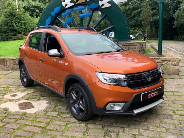 2017 67 Dacia Sandero 0.9 STEPWAY SE SUMMIT TCE 5d 90 BHP