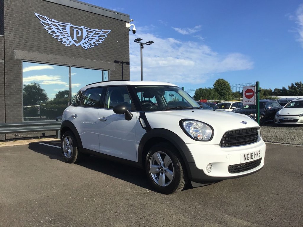 View our MINI COUNTRYMAN