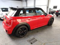 USED 2017 17 MINI HATCH COOPER 1.5 COOPER 5d 134 BHP 