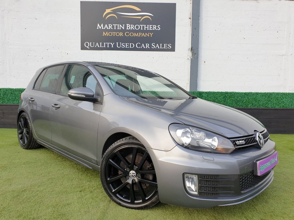 View our VOLKSWAGEN GOLF