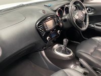 USED 2015 65 NISSAN JUKE 1.5 TEKNA DCI 5d 110 BHP PEARL WHITE/&pound;20TAX/LEATHER/NAV