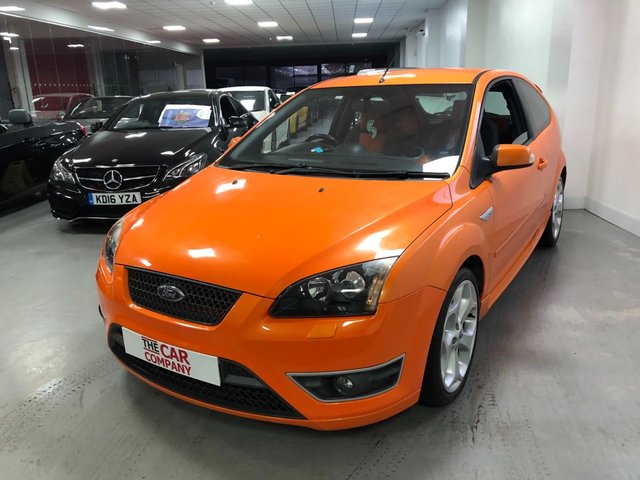 2007 57 Ford Focus 2.5 ST-2 3d 225 BHP