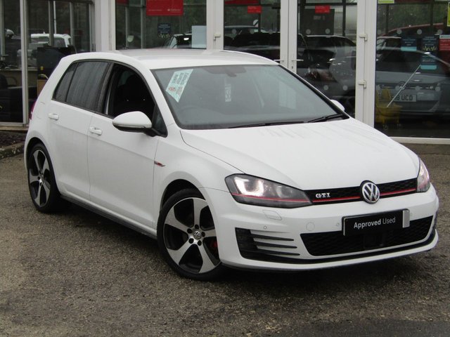 2017 66 Volkswagen Golf 2.0 GTI 5d 218 BHP