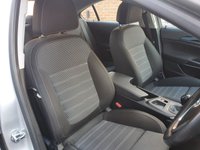 USED 2010 10 VAUXHALL INSIGNIA 2.0 SRI CDTI 5d 157 BHP 