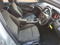 USED 2010 10 VAUXHALL INSIGNIA 2.0 SRI CDTI 5d 157 BHP 