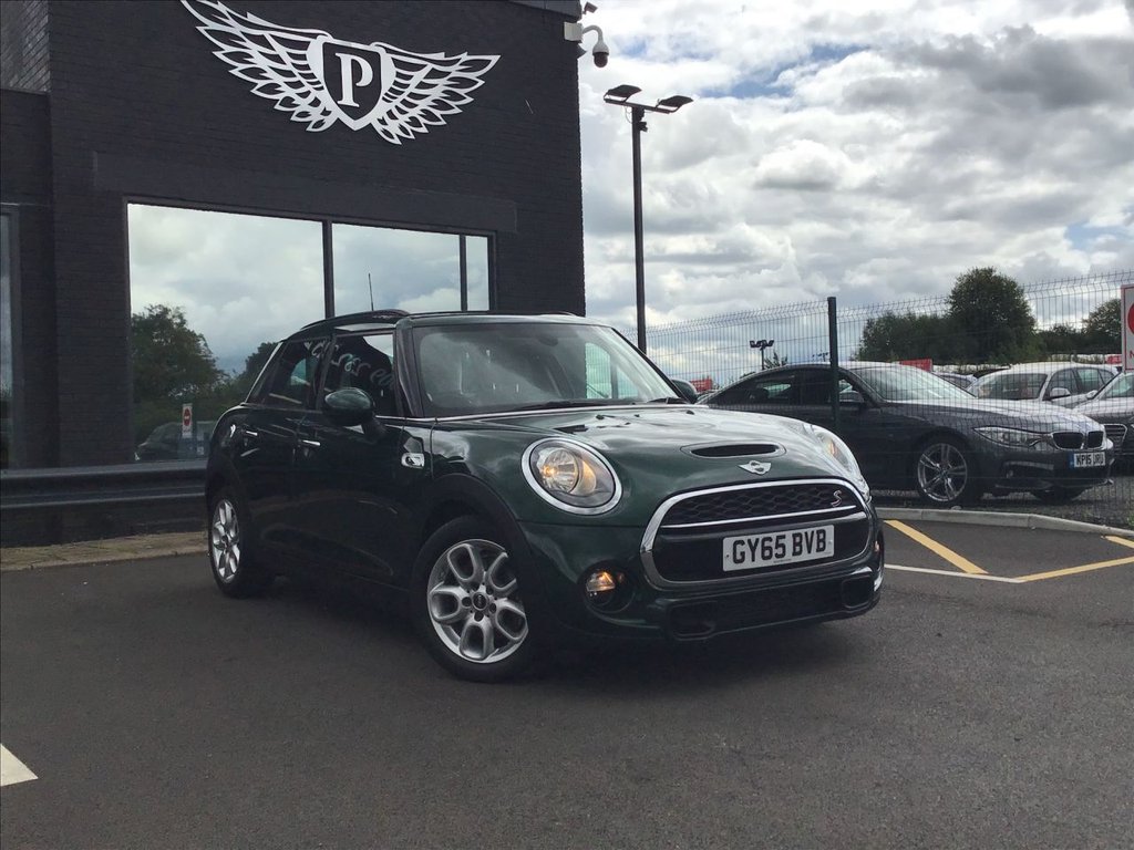 View our MINI HATCH COOPER