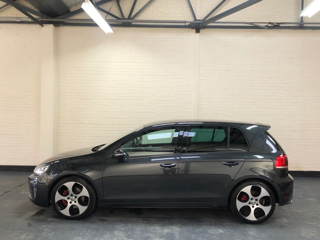 View our VOLKSWAGEN GOLF