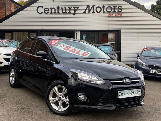 2011 61 Ford Focus 1.6 16v ZETEC 5dr - NEW SHAPE