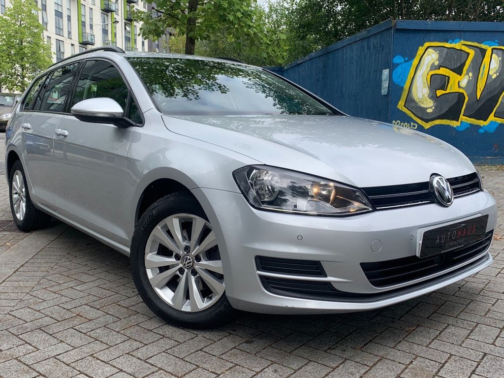 View our VOLKSWAGEN GOLF