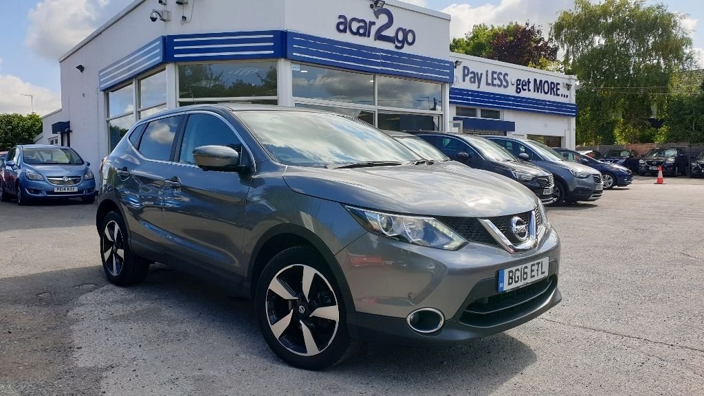 View our NISSAN QASHQAI