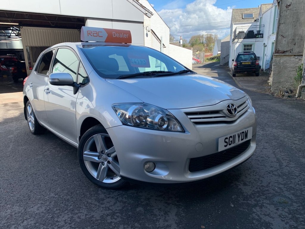 View our TOYOTA AURIS