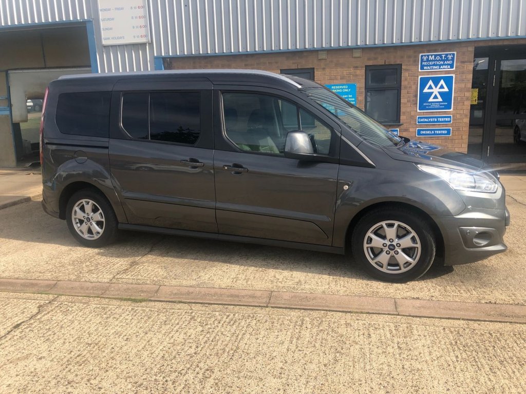 View our FORD GRAND TOURNEO CONNECT